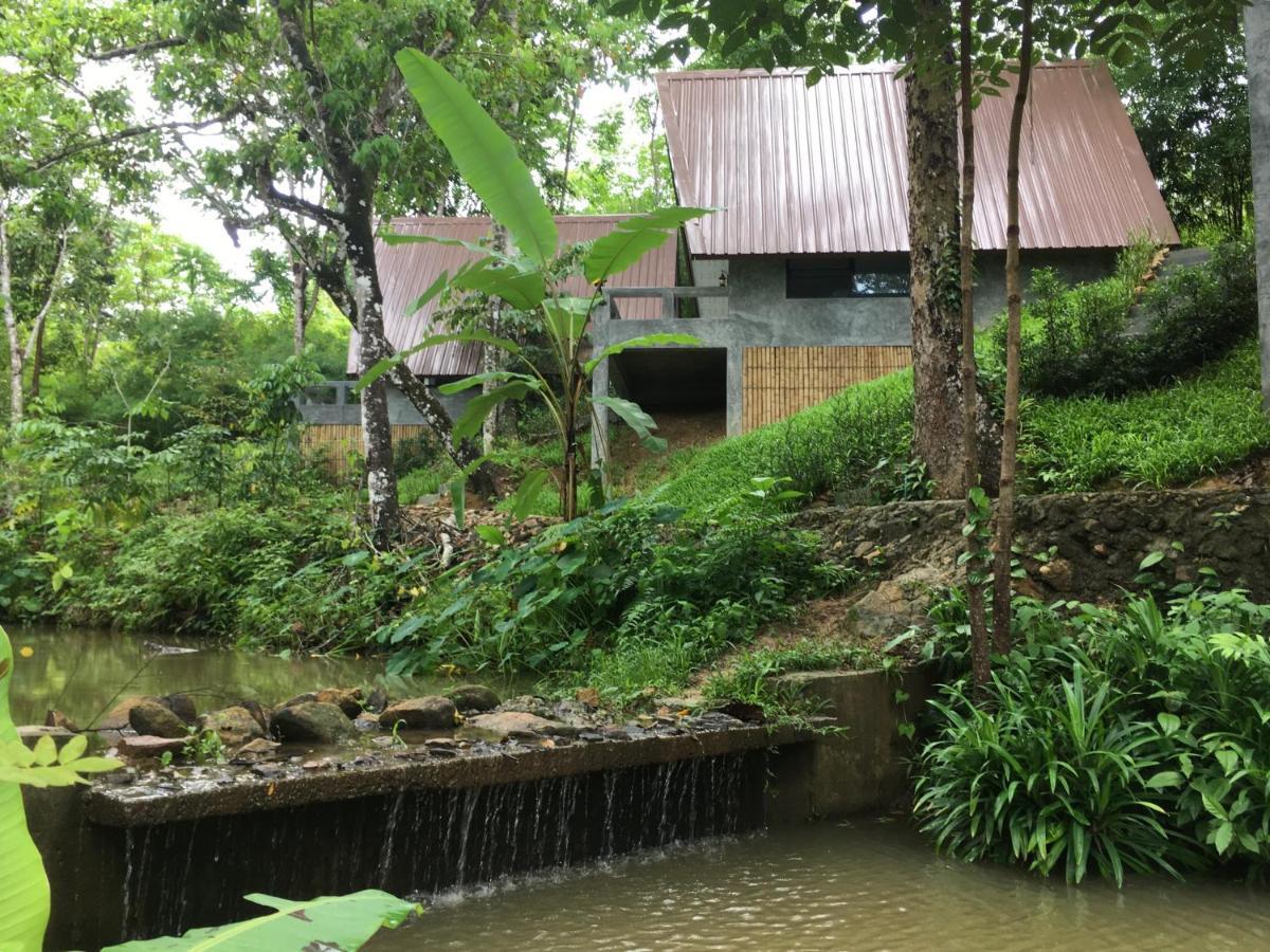 Baan Rai Me Rak Farmstay Pa Khlok Buitenkant foto